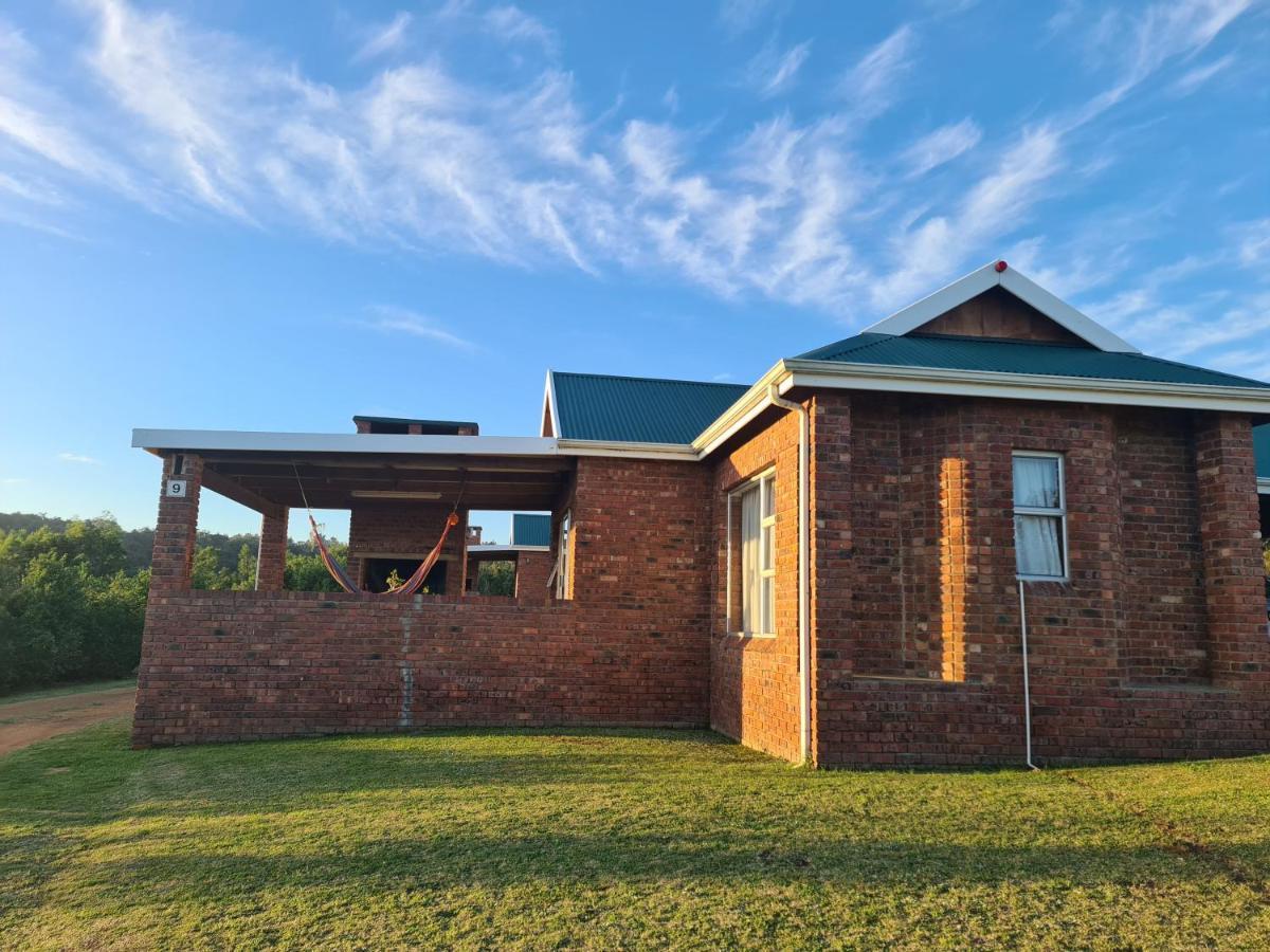 Blue Whale Resort George Exterior photo
